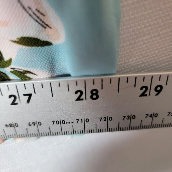 Fun2Fun Top Size 2XL Pull Over V Neck Short Sleeve Aqua Blue Floral - Picture 7 of 9